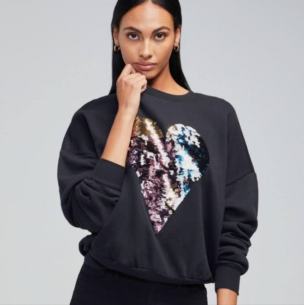 ✨️WILDFOX OVERSIZED SEQUINED HEART BLACK PULLOVER CREWNECK SWEATSHIRT NEW XS-S✨️